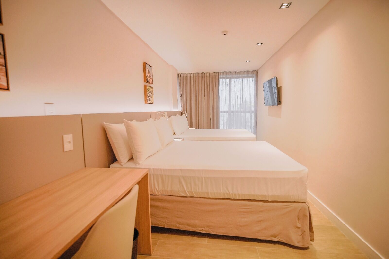Habitación cuádruple Confort | Wifi gratis 