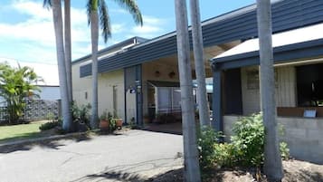 Entrée de l’hébergement