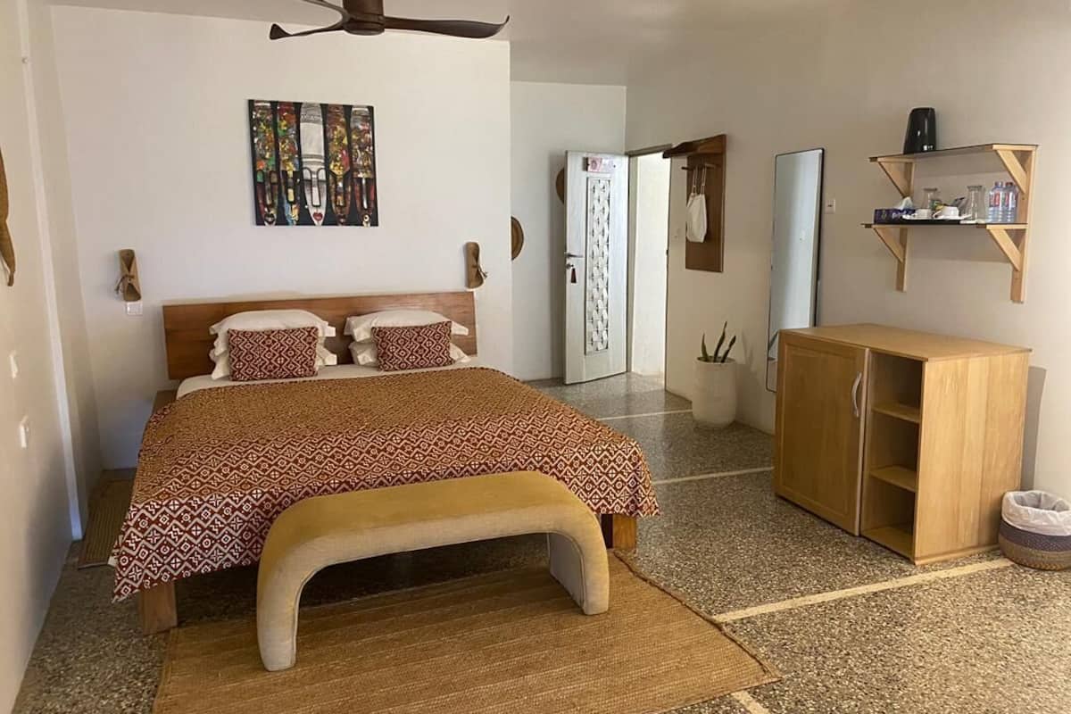 Habitación panorámica | Escritorio, espacio para trabajar con un portátil, wifi gratis