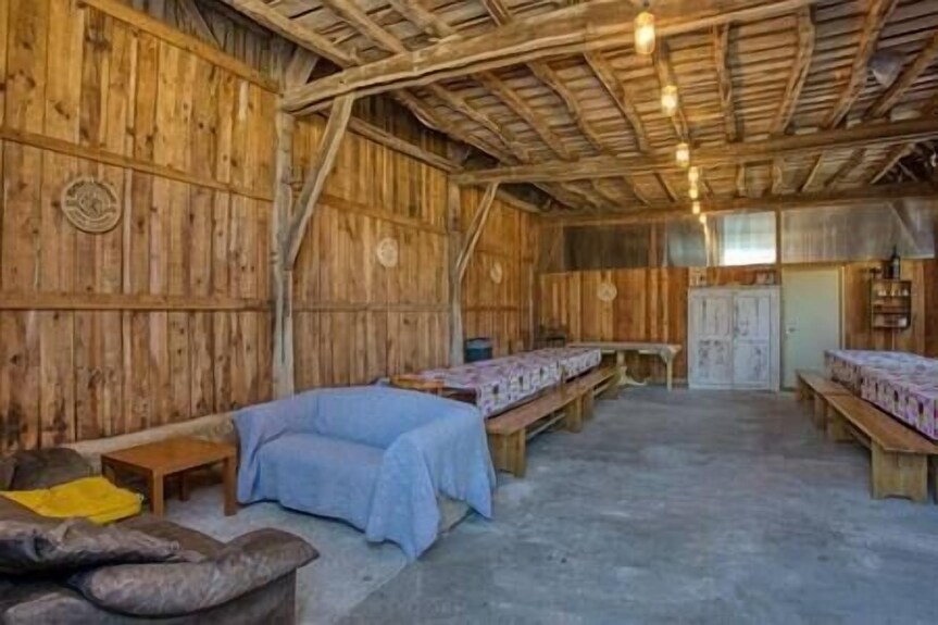 Le Bonheur Dans Notre Pré, 4 Gites With 11 Rooms 25p - Département Dordogne