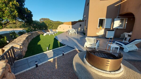 Terrace/patio - MINI VILLA WITH POOL NEAR PORTO VECCHIO (Lecci)