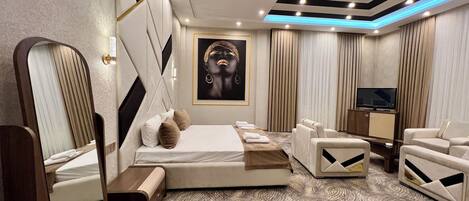 Superior Studio Suite | Premium bedding, down duvets, minibar, in-room safe