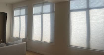 Charming 1-bedroom condo in enchanting Oakland with WiFi