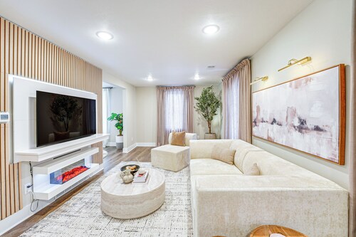 Serene & Updated Escape: 1 Mi to Heritage Landing