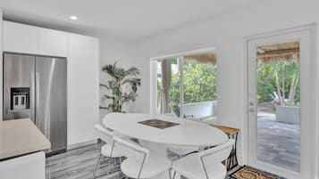 House, Pool View | Private kitchen