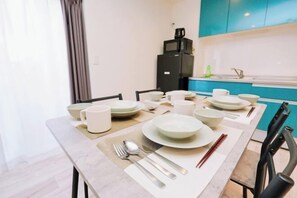 Room - Kuromon Royal Ueno Apartment (Osaka)