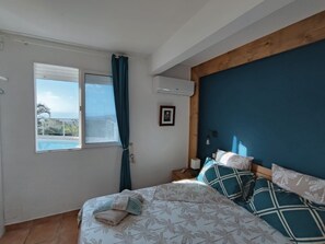 1 habitación, tabla de planchar con plancha, wifi gratis y ropa de cama