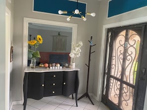 Interior - Cheerful 4-bedroom with pool, Gazebo, Nature Lovers, SPACE-X, SPI, City Center (Brownsville)