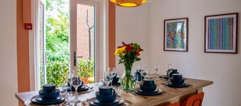 Spacious Heritage Home for Families & Groups