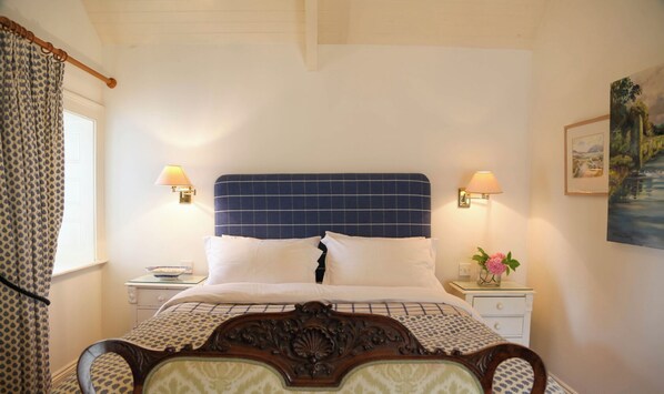 5 Schlafzimmer, Bügeleisen/Bügelbrett, WLAN, Bettwäsche