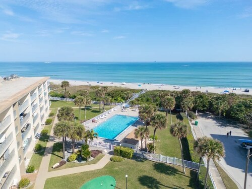 Oceanfront Complex I Close to Pier I 2bd/2ba I Bea