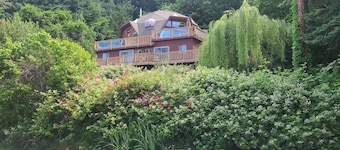 The Sweet Suite at The Dolls' Dome-ane on historic Chuckanut Drive