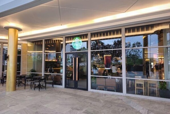 Outdoor dining - SG Hotel Johor Bahru (Johor Bahru)