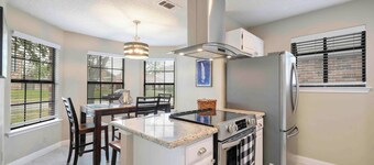 Adorable 2/2 Home-Patio, Games, Spa Vibes!  Weekend getaways or work stays