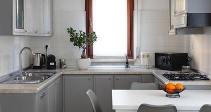 ✨Relax at Lake Garda – Free Wi-Fi, Private Garden