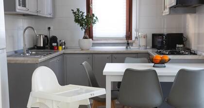 ✨Relax at Lake Garda – Free Wi-Fi, Private Garden