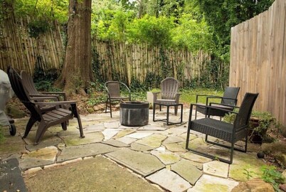 Cozy 2-bedroom bungalow in lovely Winston-Salem