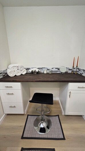 المنشأة من الداخل