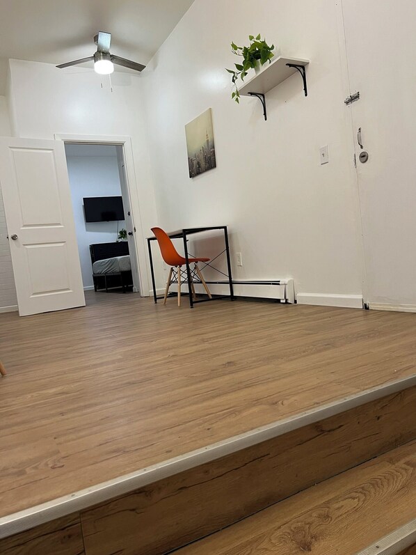 1 bedroom, iron/ironing board, WiFi