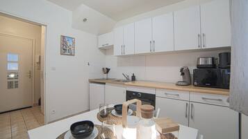 Microwave, oven, stovetop