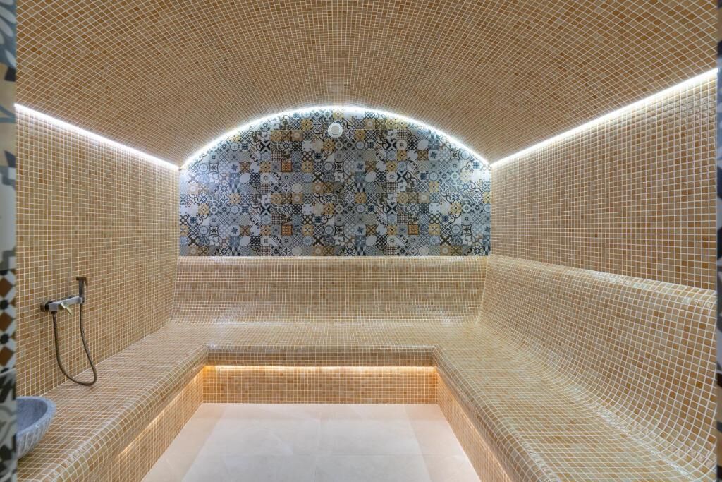 Photo - Renion Almaty Hotel