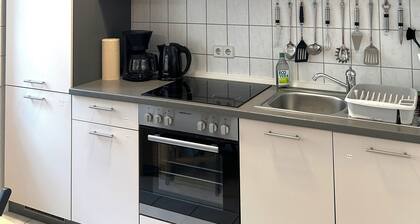 Apartment, 10 min. walk to the center, 45m2,Netflix& all amenities!