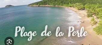 Bel Bo **** ( beau bisou ) sea view and sea access at 150 m