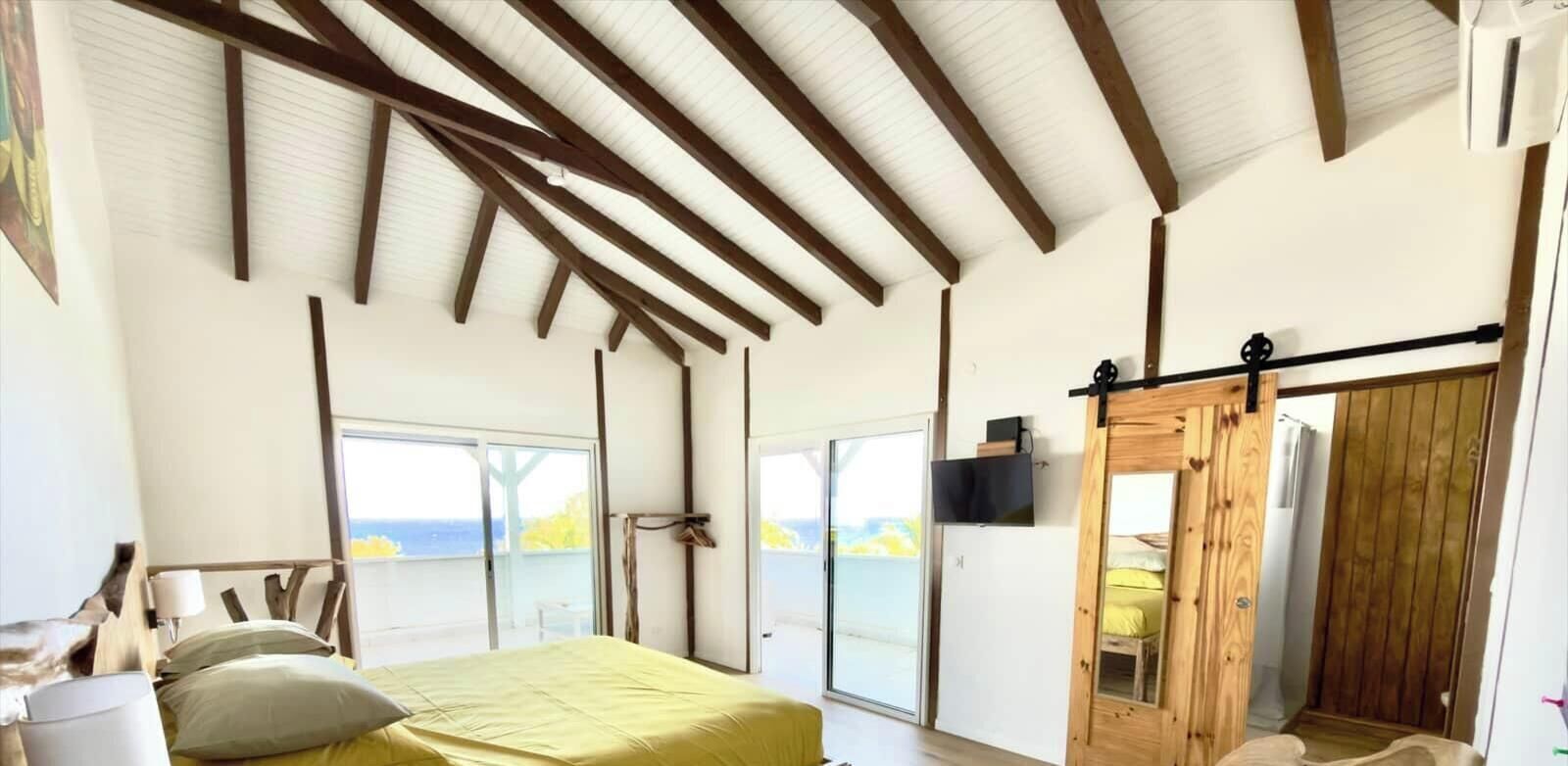 2 habitaciones y caja de seguridad en la habitación 
