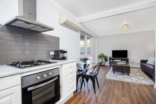 Gateway Retreat Near Flinders Uni & Hospital