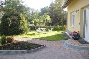 Outdoor dining - Haus J. v. Eichendorff (Ostseebad Prerow)