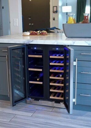 Interior - Lunar: Old Town•Heated Pool•2 Kings•Game  room•Hot tub•Karaoke•High privacy wall (Scottsdale)