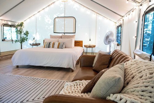 Whippoorwill's Nest - Glamping Tent in RRG