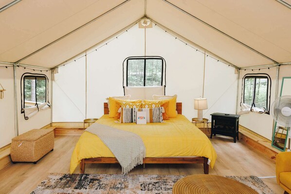 1 dormitorio y ropa de cama