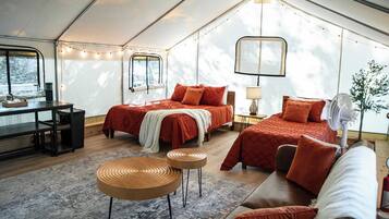 1 habitación y ropa de cama