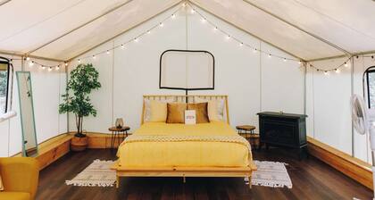 Goldfinch's Nest- Glamping Tent with AC