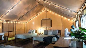 1 habitación y ropa de cama