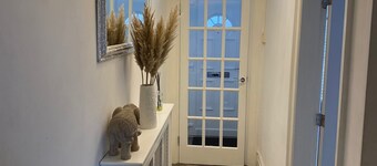 Tomelle Manchester- Stylish, Fully equipped home.  Ideal for Etihad & Coop Live