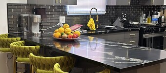 Charming 2-bedroom house in brilliant Los Angeles with AC, WiFi