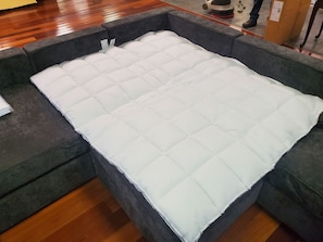 3 chambres, fer et planche à repasser, accès au Wi-Fi (inclus)