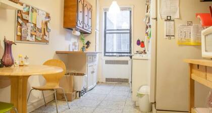 Charming Quiet Sunny 1br Ditmas Park Close to Train