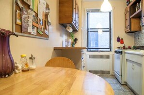 Microondas, horno y parrilla de estufa 