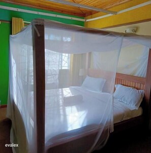 5 habitaciones, wifi y ropa de cama 