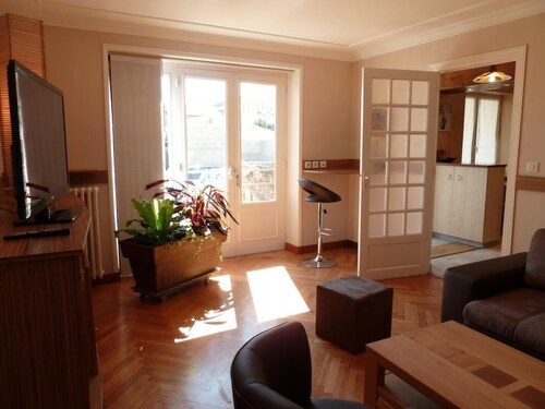 Beaujolais Loisirs - CHAPELLE-DE-GUINCHAY (LA)