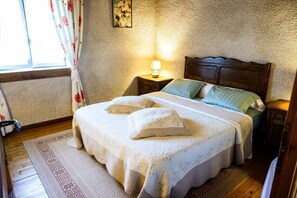 3 bedrooms, Internet, wheelchair access