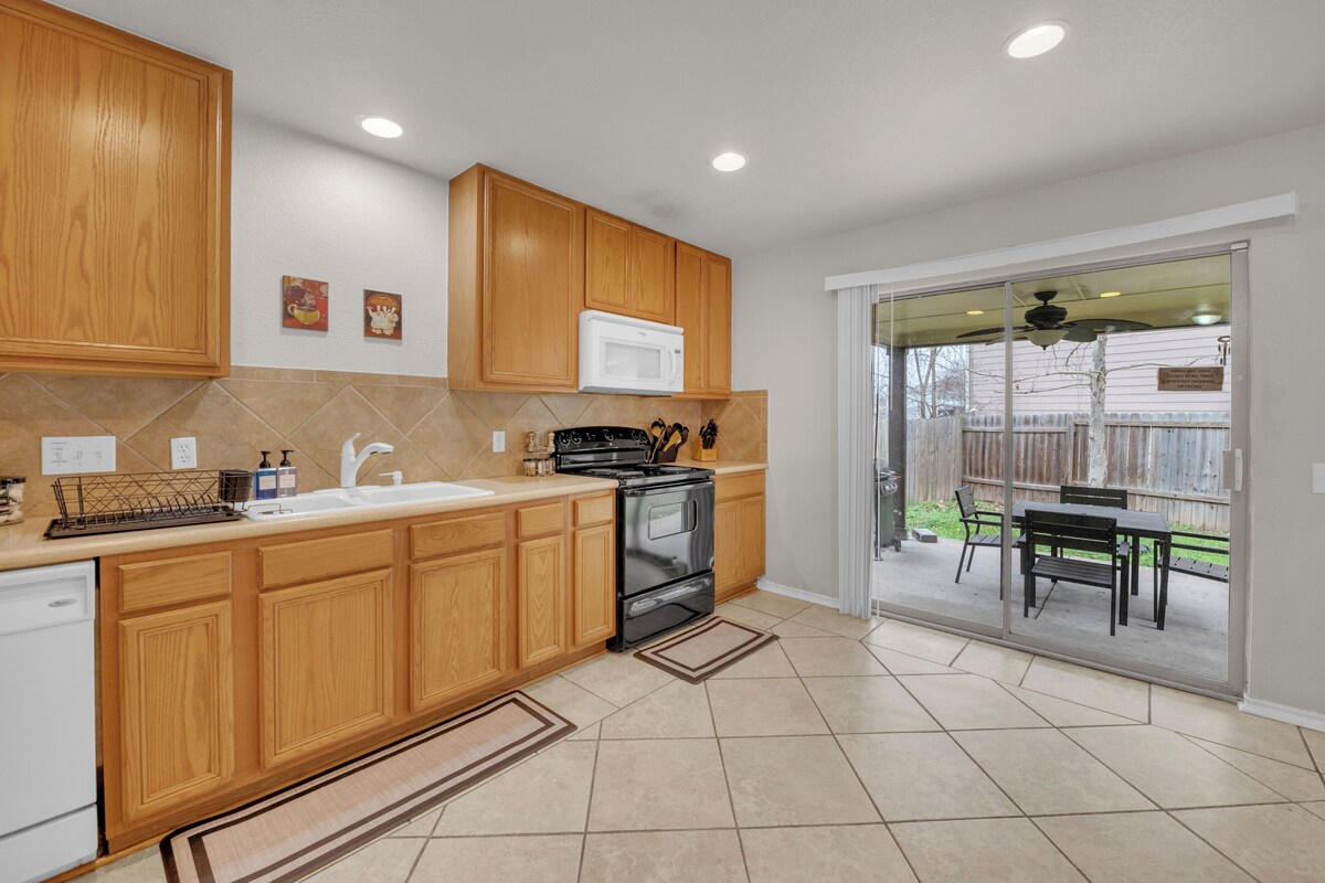 Photo 12 of Cozy 3-Bedroom Retreat with BBQ & Games