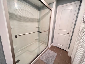 Double Room, Ensuite (Room 1) | Bathroom