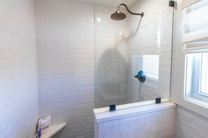 Shower, towels