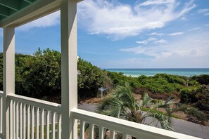 Property grounds - The Tide Life with Carriage - Private Gated Community, Short walk to beach. (Santa Rosa Beach)