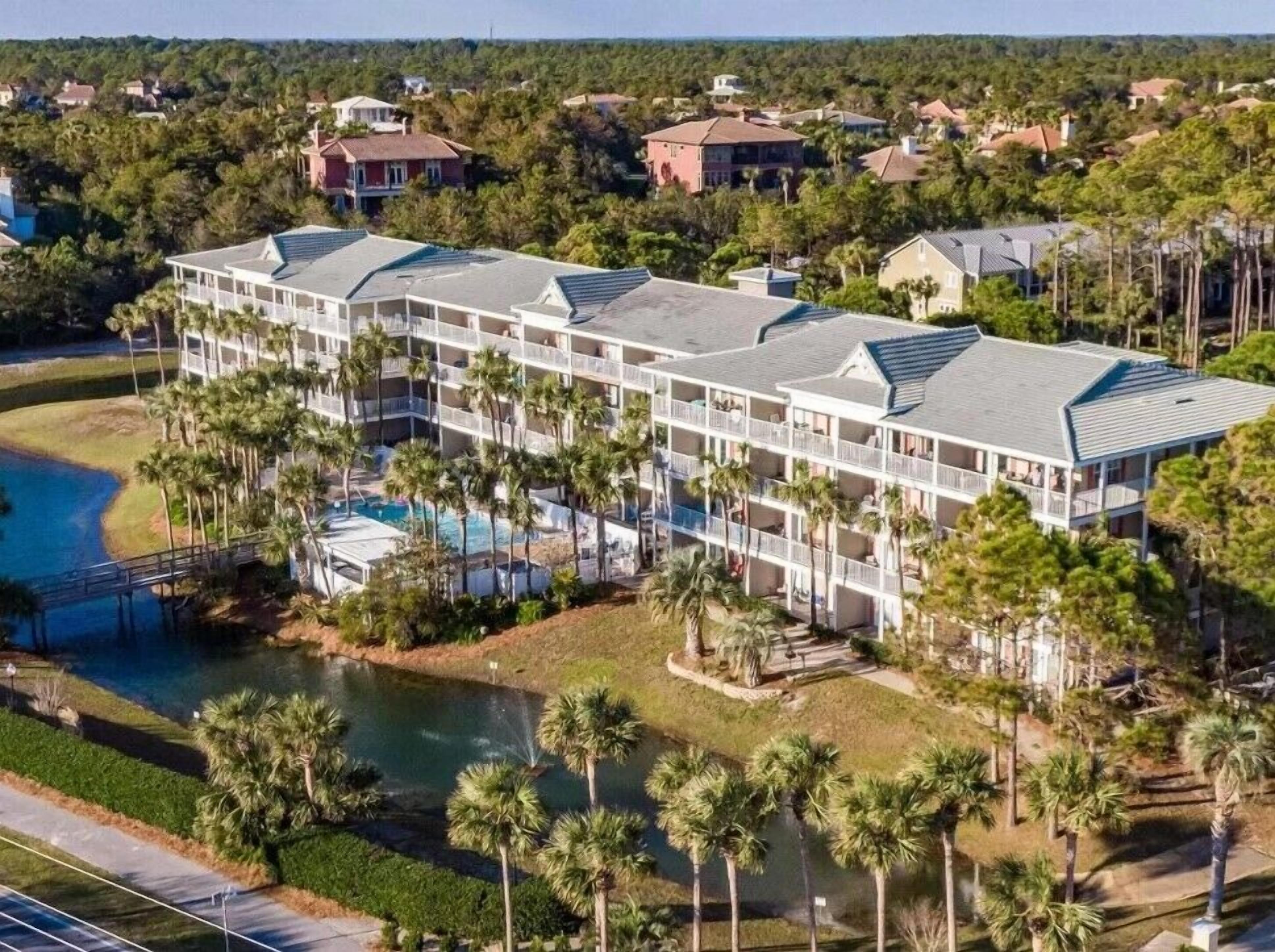 المنشأة من الخارج