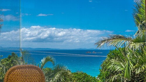 Wategos Retreats Apartment - 300m to pristine surf